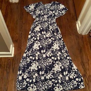 West Loop navy and white maxi dress extra-large